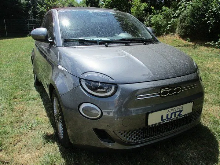 Fiat 500E CABRIO