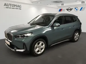 BMW iX1 eDrive20 X-Line*DrivingAssist*Komfortzugang*
