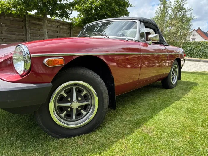 MGB 1979