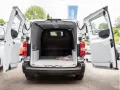 Peugeot EXPERT Kastenwagen 1.5 Diesel 120 M L2 SHZ NAVI