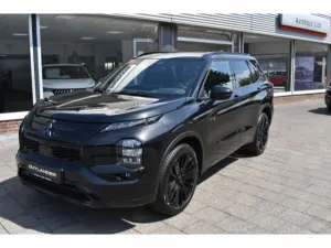 Mitsubishi Plug-In Hybrid Outlander 2.4 PHEV  Top Black