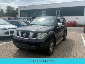 Nissan Pathfinder 2.5 dCi Elegance