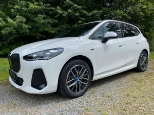 BMW 230e Active Tourer xDrive M Sport*HUD*360°*LED