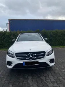 Mercedes-Benz GLC 250 4MATIC Autom. polarweiß