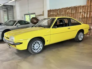 Opel Manta B 1.9S - Note 1-