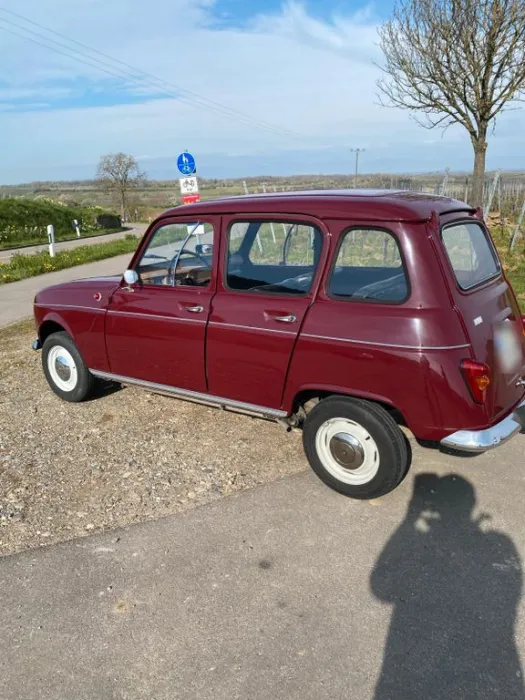 Renault R4 2.Serie restauriert angemeldet ...