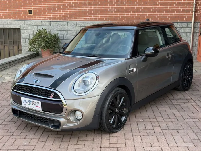 MINI Mini 2.0 Cooper SD aut. Hype