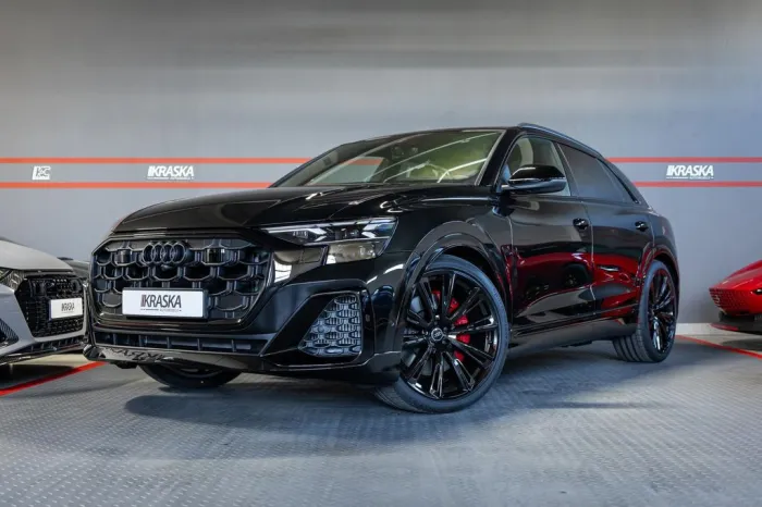 Audi SQ8 4.0 TFSI quattro AHK SHZ PANO HUD B&O STHZ