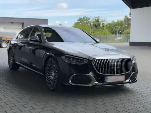 Maybach Mercedes Benz S680 Maybach V12 High-End -Paket