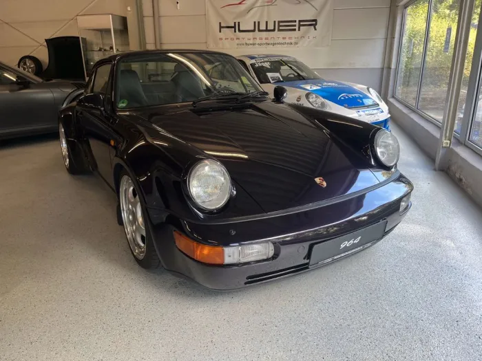Porsche 911 (964) Carrera 4 Jubi Coupé 