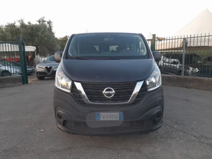 Nissan NV300 27 1.6 dCi 120CV PC-TN Bus M1