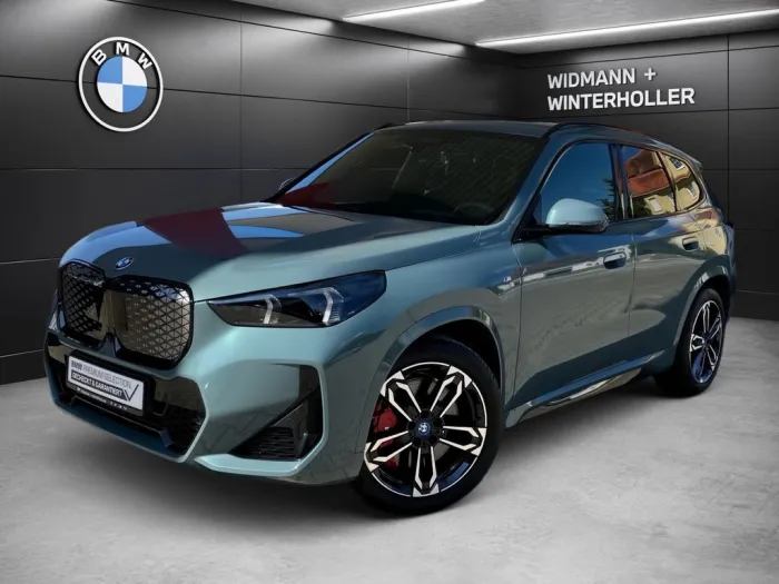 BMW iX1 xDrive30 M Sport Pro HUD LC Prof. DA+ H/K