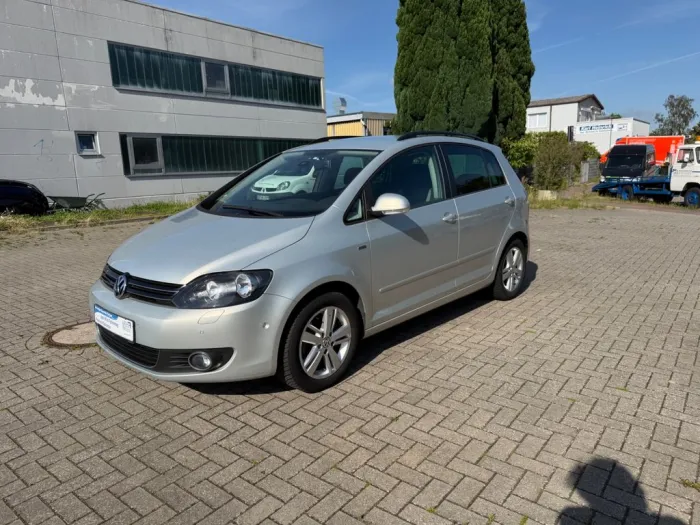 Volkswagen Golf Plus VI Life PDC+SHZ+Navi+Klimaautomatik