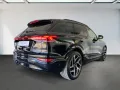 Audi Q6 SUV e-tron quattro S line business HUD+PANO+A