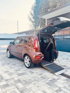 Kia Soul Sali&Guida Disabili