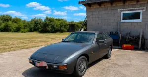 Porsche 924