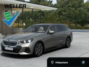 BMW i5 eDr40 T M SPORT PRO Pano,AHK,AutoBahn,AktivL