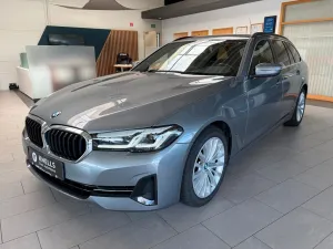 BMW 530d Touring/M-LENKR/LEDER/KAMERA/ACC/KEYLESS