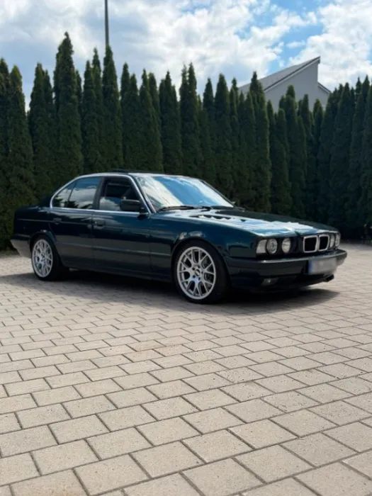 BMW E34 540i V8