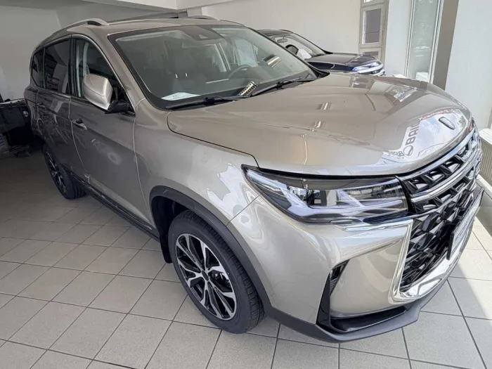 DFSK Fengon E5 PHEV PHEV
