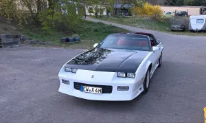 Chevrolet Camaro 1992 - T-Top - V6- Schalt...