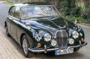Jaguar MK II
