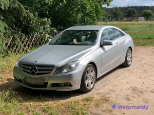Mercedes-Benz E 250 Coupé E 250 BlueEFFICIENCY ELEGANCE EL...