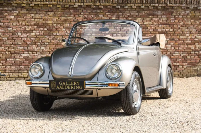 Volkswagen Beetle 1303 Convertible 