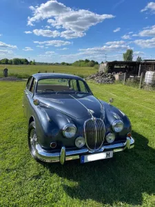 Jaguar MK II