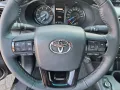 Toyota Hilux Double Cab Invincible 4x4 *Ledersitze*Navi