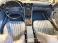 Mercedes-Benz SL 560