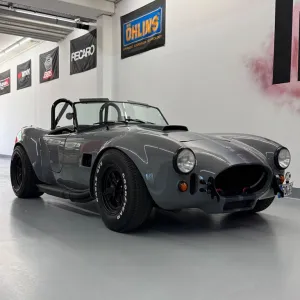 Cobra Factory Five Cobra/302cui/Edelbrock/Unfallfrei