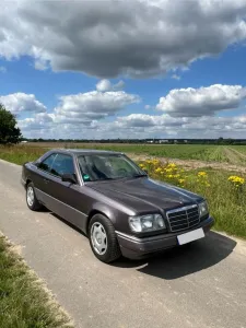 Mercedes-Benz CE 220