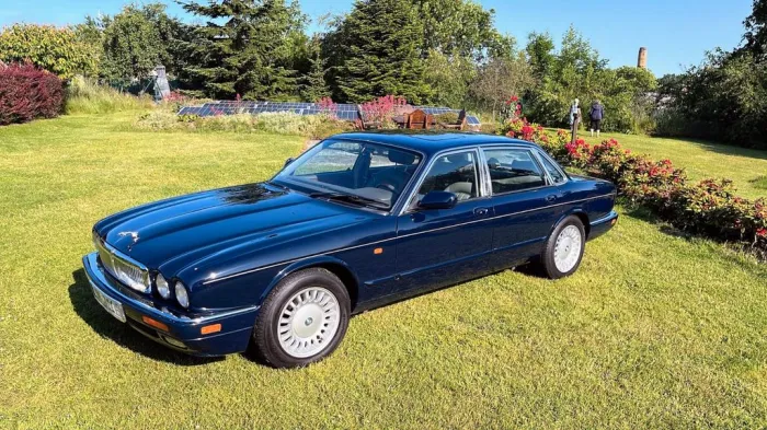 Jaguar XJ12 6.0 Auto XL12