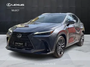 Lexus NX Hybrid Luxury 4WD
