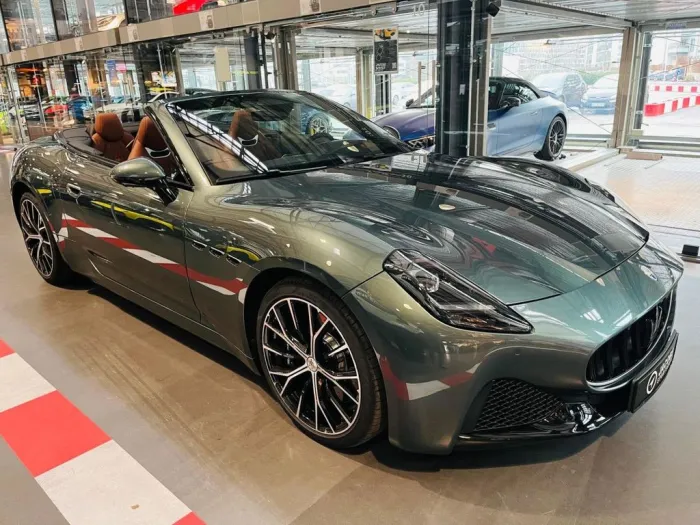 Maserati Verde Giada+HUD+Surround-Kamera+Maserati Köln