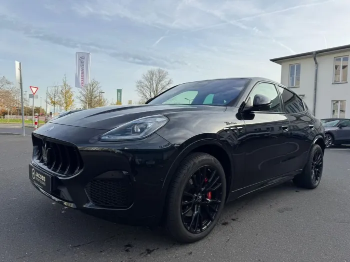 Maserati Grecale Modena MY24+Pano+Hean Up+360°