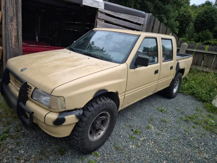 Opel Campo