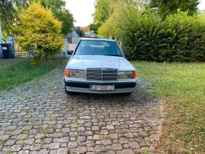 Mercedes-Benz 190E 1.8