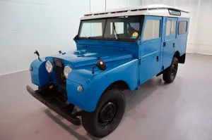 Land Rover Serie I 107 Station Wagon (1 of 632)