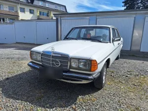 Mercedes-Benz W123 200D - Oldtimer H-Kennzeichen