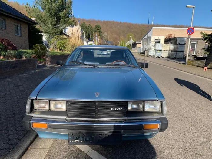 Toyota Celica 2000 XT Liftback RA40