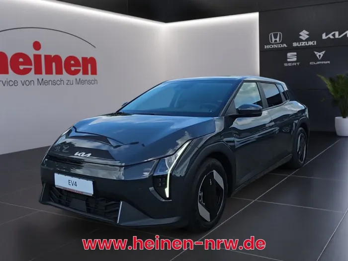 Kia EV4 EARTH HATCHBACK 81KWH WINTER LED SCHEINWERFE