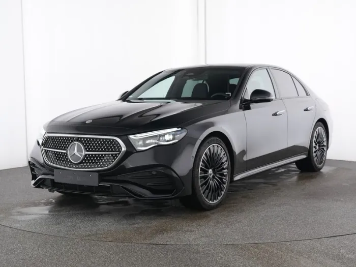 Mercedes-Benz E 400 e 4M *AMG+PANO+AIRMAT+NIGHT+DIGITAL+HAL+20