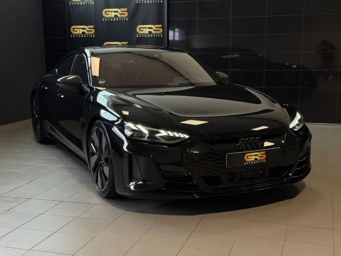 Audi e-tron GT RS basis quattro*Nacht*Pano*HUD*
