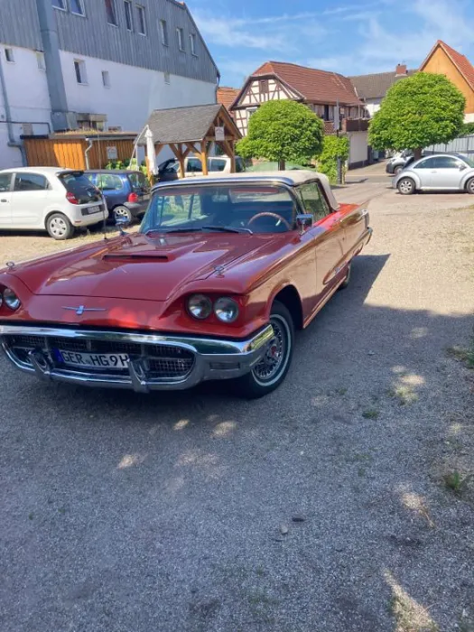 Ford Thunderbird