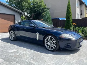 Jaguar XKR Coupé -
