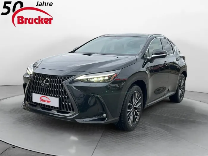 Lexus NX 450 h+ E-Four