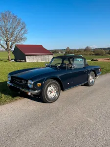 Triumph TR6 Top-Zustand, schöne Farbkombi
