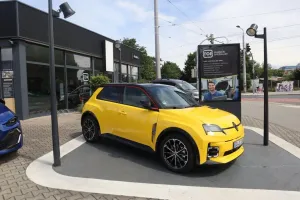 Renault R 5 150 Comfort Range Iconic Five SHZ+LKHZ+FÖRDE